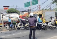 Respons Cepat Dishub Kota Tangerang Tangani Insiden Tiang PJU Roboh di Flyover TipTop