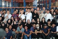 Bersama Wagub Banten, Bupati Tangerang Dampingi Wapres Gibran Kunjungi Industri Motor Listrik