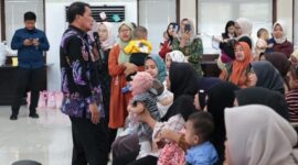Peringati Pekan Menyusui Sedunia, Bupati Maesyal: ASI Eksklusif Investasi untuk Generasi Sehat dan Berkualitas