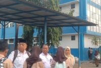 Implementasi Pendidikan Karakter di SMPN 24 Kota Tangerang Dimulai Sejak Siswa Tiba di Gerbang Sekolah
