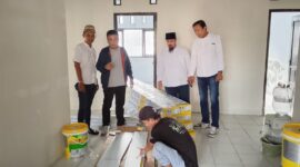 Dorong Pembangunan Daerah, Ketua PWI Banten Kunjungi Kantor Sekber PWI dan SMSI Pandeglang 